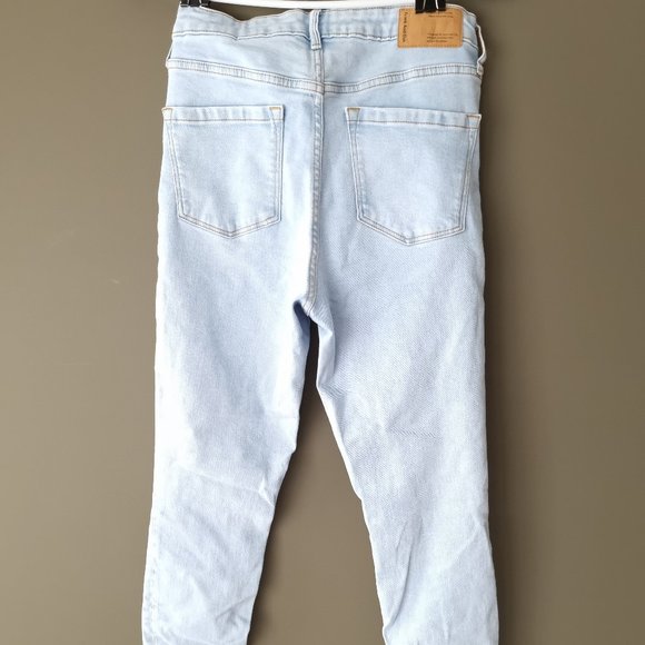 Frank and Oak Debbie Skinny Fit Jeans - Picture 2 of 7
